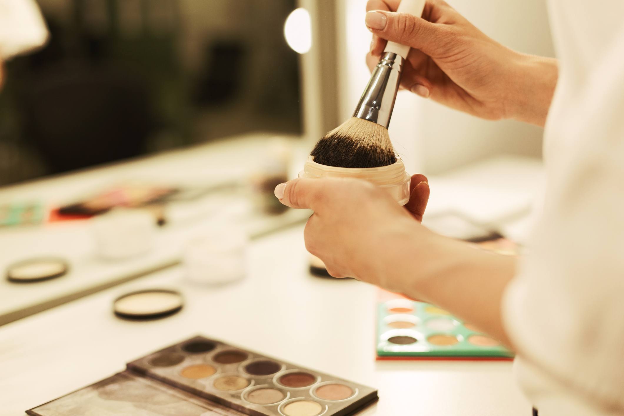 Make Up